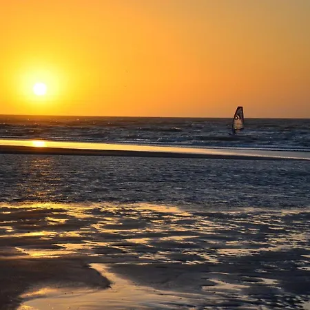 Wellness Sea Nat Voor Naturisten * أوستدوينكيرك
