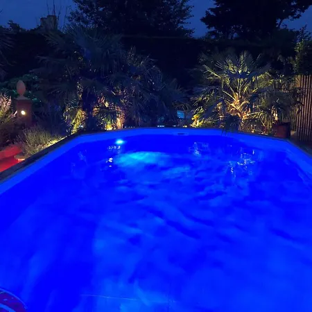 Wellness Sea Nat Voor Naturisten * オーストダインケルケ