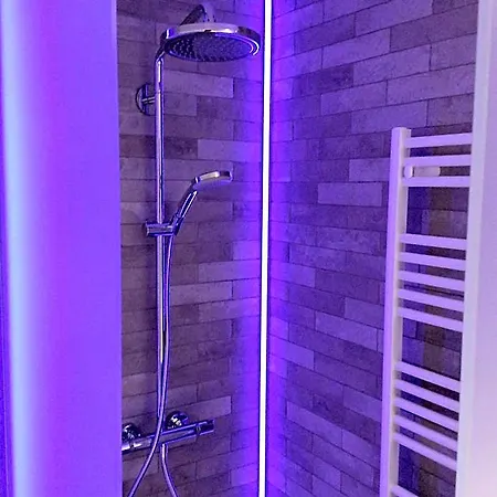 リゾート Wellness Sea Nat Voor Naturisten オーストダインケルケ